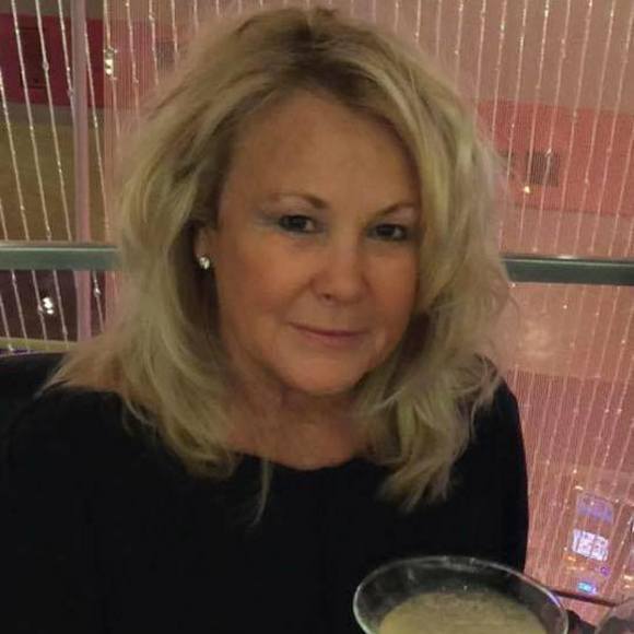 Meet your Posher, Jan - Picture 1 of 1